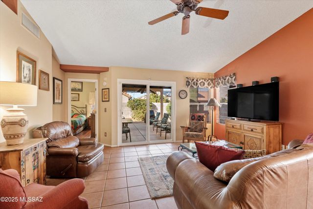 2121 N Star Glory Place, Tucson, AZ 85715