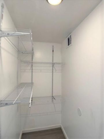 525 Georgetown Street, Lexington, KY 40508