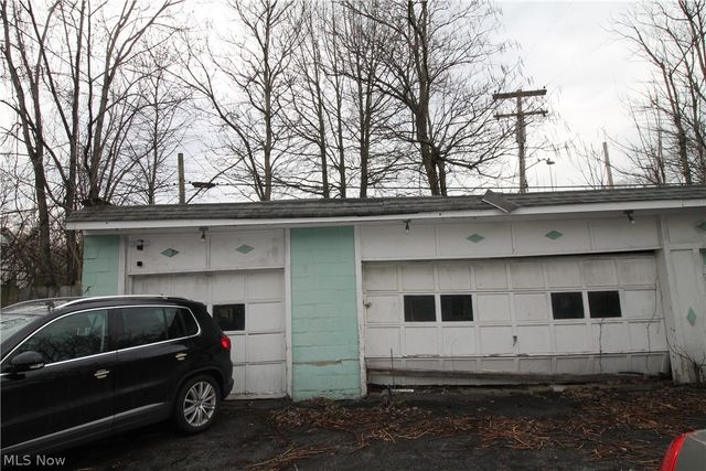 4128 E 113th Street, Cleveland, OH 44105