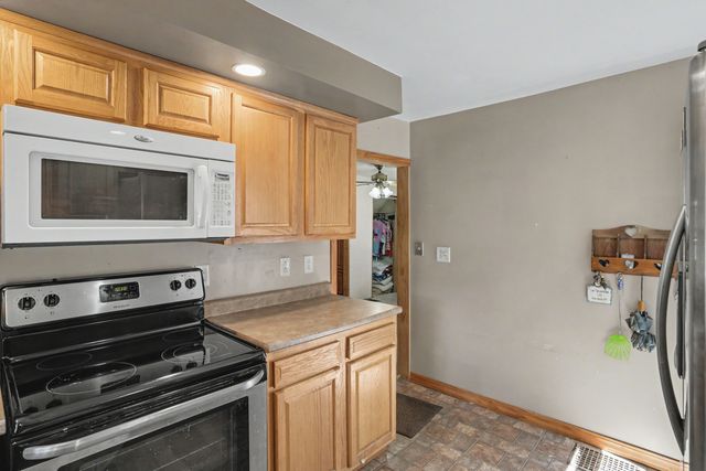 1021 Oneida Avenue, Davenport, IA 52803