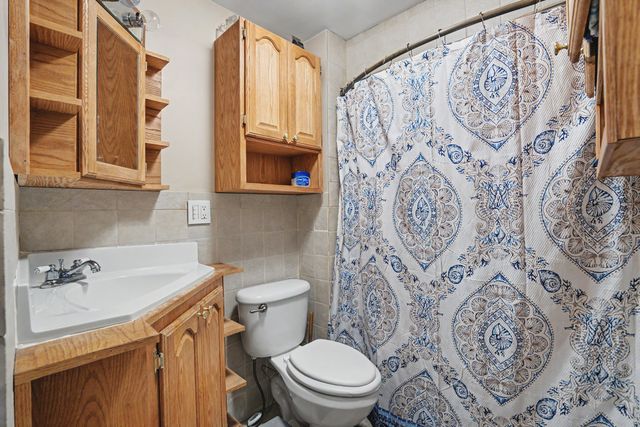 1021 Oneida Avenue, Davenport, IA 52803