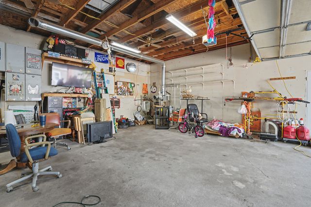 1021 Oneida Avenue, Davenport, IA 52803