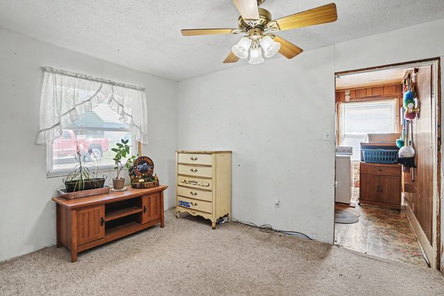 1021 Oneida Avenue, Davenport, IA 52803