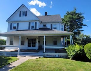 21-23 George Street, Manhasset, NY 11030
