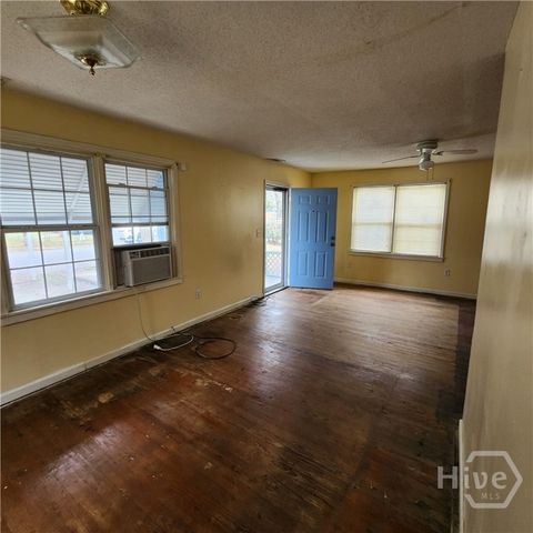 814 W 48th Street, Savannah, GA 31405