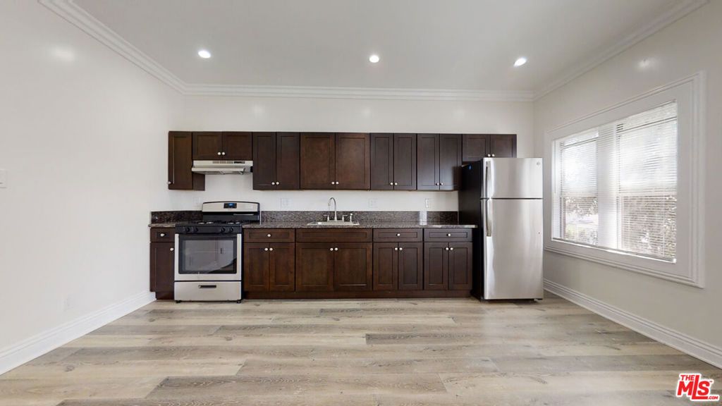 1117 S Westlake Avenue 306, Los Angeles, CA 90006