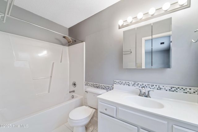 108 Howell Drive, Jacksonville, NC 28540