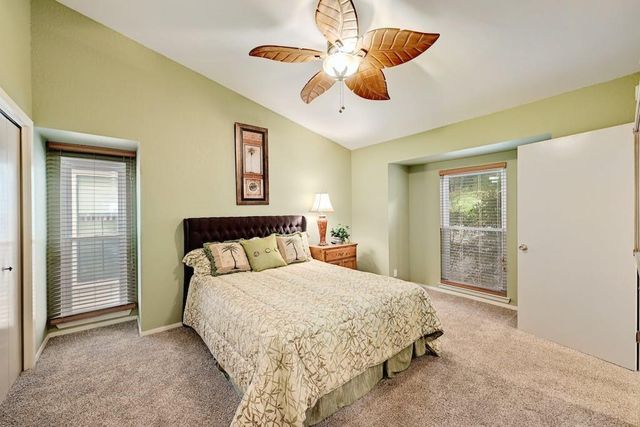 200 Full Moon 3, Horseshoe Bay, TX 78657