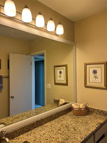 200 Full Moon 3, Horseshoe Bay, TX 78657
