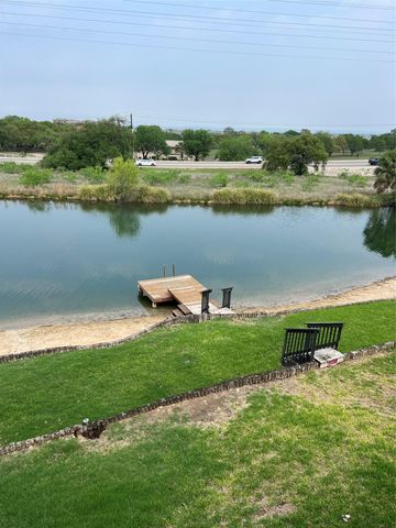 200 Full Moon 3, Horseshoe Bay, TX 78657