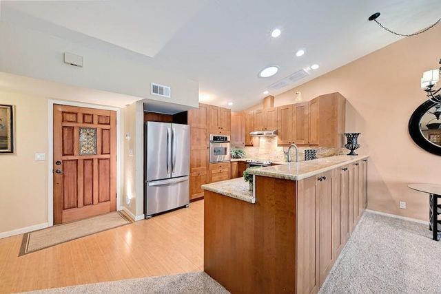 200 Full Moon 3, Horseshoe Bay, TX 78657