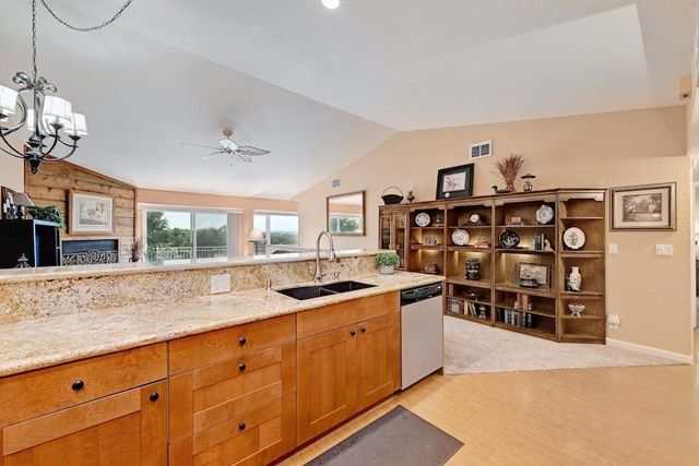 200 Full Moon 3, Horseshoe Bay, TX 78657