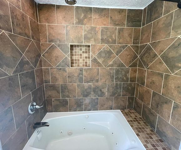 640 LEE STREET, Wisconsin Rapids, WI 54494