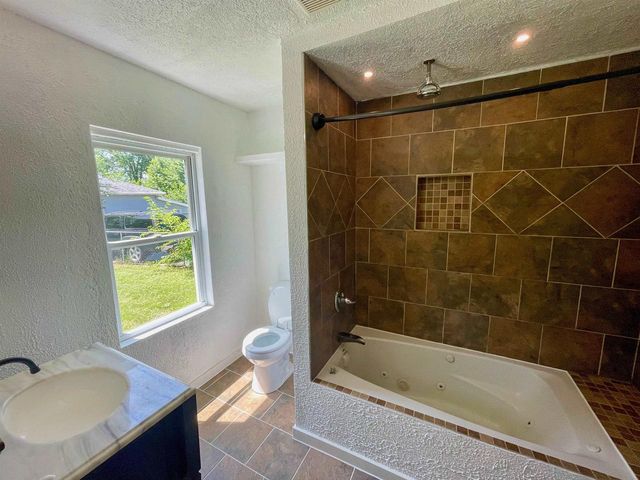 640 LEE STREET, Wisconsin Rapids, WI 54494