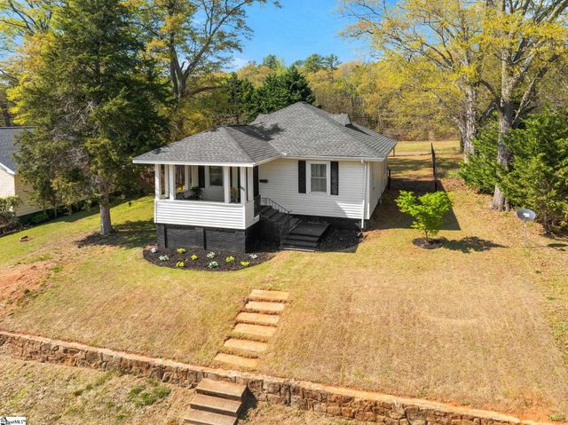 101 Lawrence Street, Lyman, SC 29365