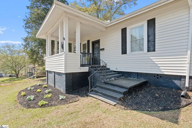 101 Lawrence Street, Lyman, SC 29365