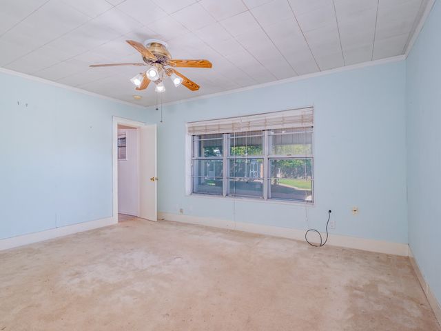 702 W Walnut, Coleman, TX 76834
