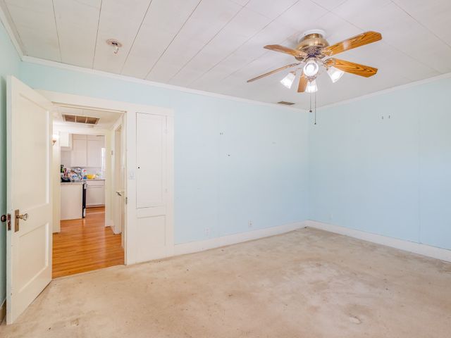 702 W Walnut, Coleman, TX 76834