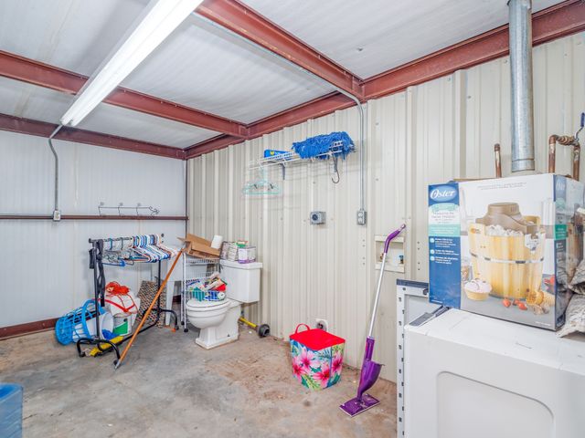 702 W Walnut, Coleman, TX 76834