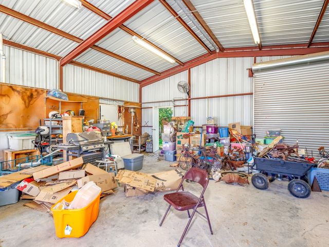 702 W Walnut, Coleman, TX 76834
