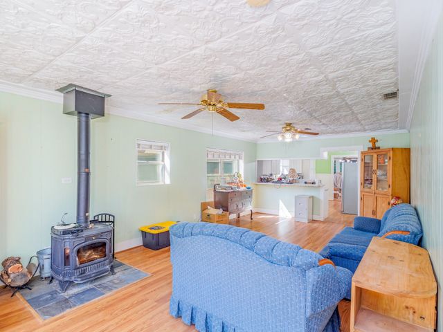 702 W Walnut, Coleman, TX 76834