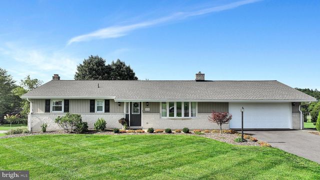 520 STRACKS DAM RD, Myerstown, PA 17067
