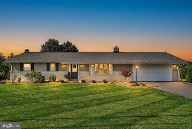 520 STRACKS DAM RD, Myerstown, PA 17067