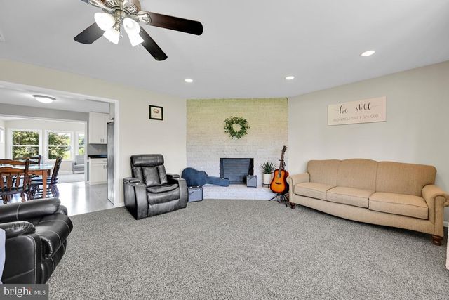 520 STRACKS DAM RD, Myerstown, PA 17067