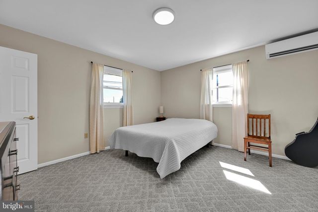 520 STRACKS DAM RD, Myerstown, PA 17067
