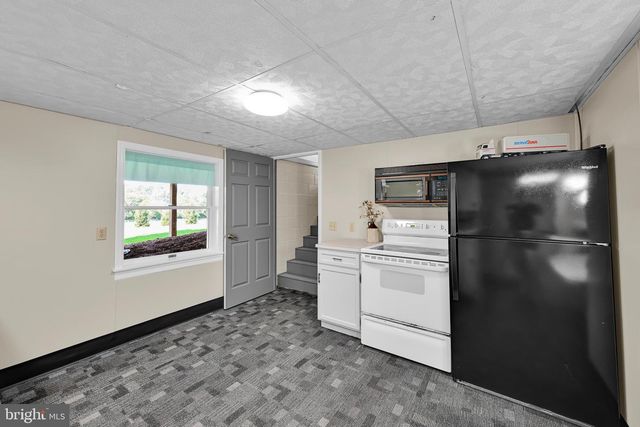520 STRACKS DAM RD, Myerstown, PA 17067
