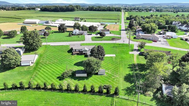 520 STRACKS DAM RD, Myerstown, PA 17067