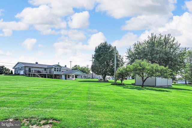 520 STRACKS DAM RD, Myerstown, PA 17067