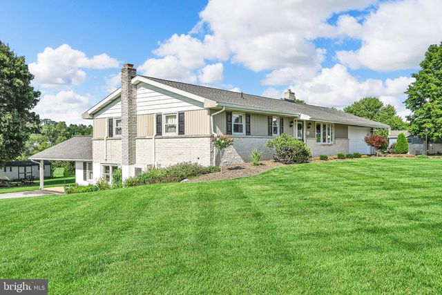 520 STRACKS DAM RD, Myerstown, PA 17067
