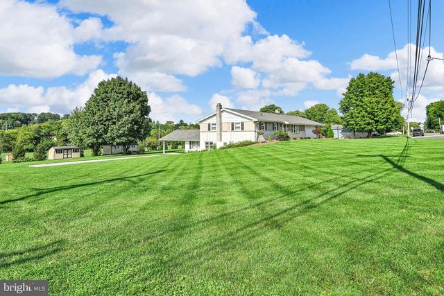 520 STRACKS DAM RD, Myerstown, PA 17067