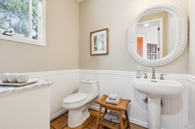 180 El Cerrito Ave, San Rafael, CA 94901