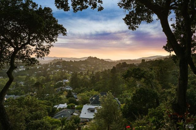 180 El Cerrito Ave, San Rafael, CA 94901