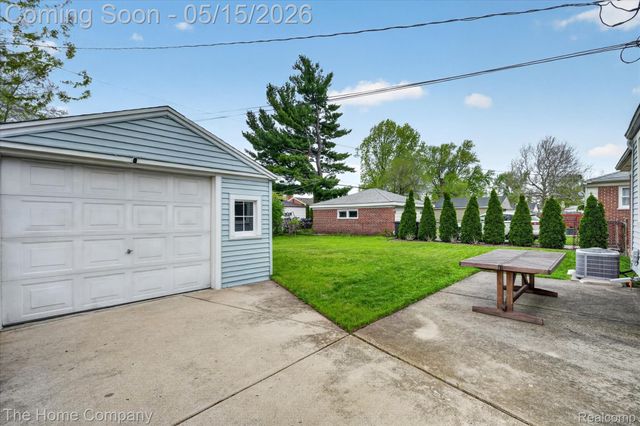 9919 Brookfield Street, Livonia, MI 48150