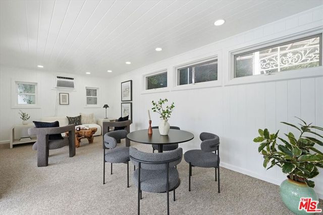 3801 Longridge Avenue, Sherman Oaks, CA 91423