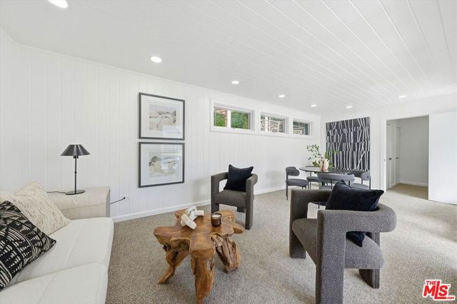 3801 Longridge Avenue, Sherman Oaks, CA 91423