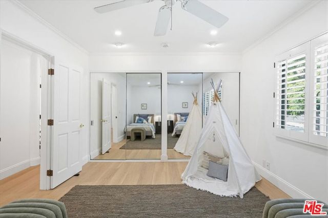 3801 Longridge Avenue, Sherman Oaks, CA 91423