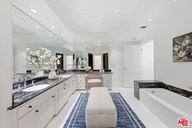 3801 Longridge Avenue, Sherman Oaks, CA 91423