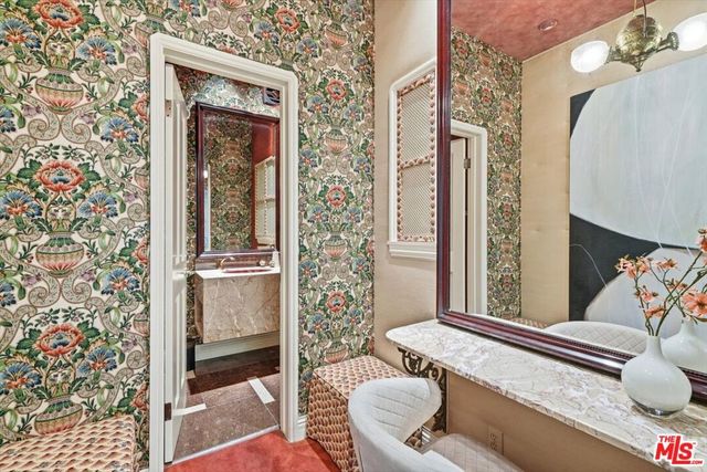 3801 Longridge Avenue, Sherman Oaks, CA 91423