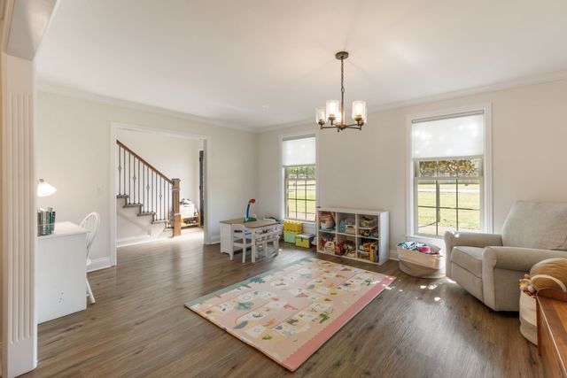 928 Todd Preis Dr, Nashville, TN 37221