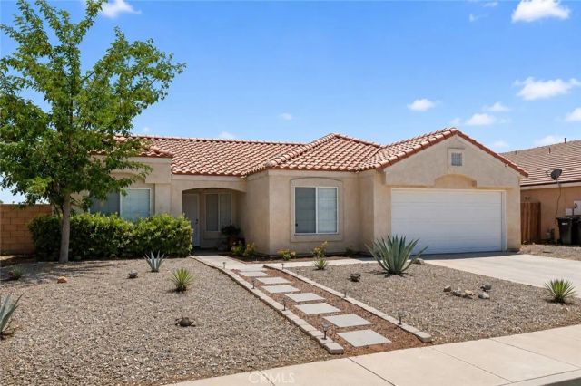 3106 Old Country, Rosamond, CA 93560