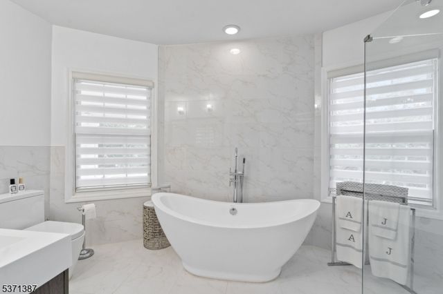 354 Highland Ave, City Of Orange Twp., NJ 07050
