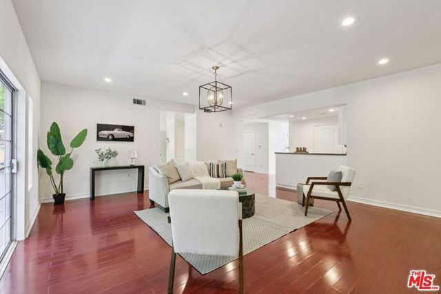 17315 Lassen Street, Northridge, CA 91325