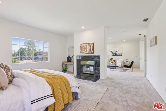 17315 Lassen Street, Northridge, CA 91325