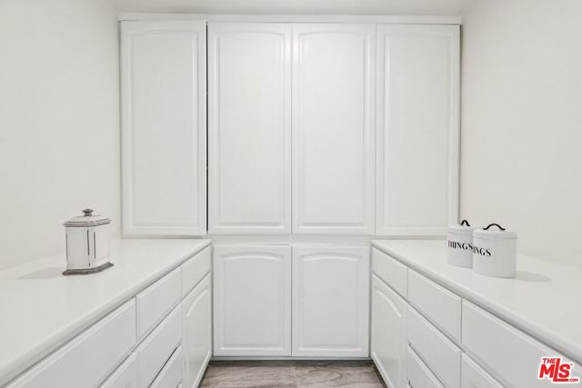 17315 Lassen Street, Northridge, CA 91325