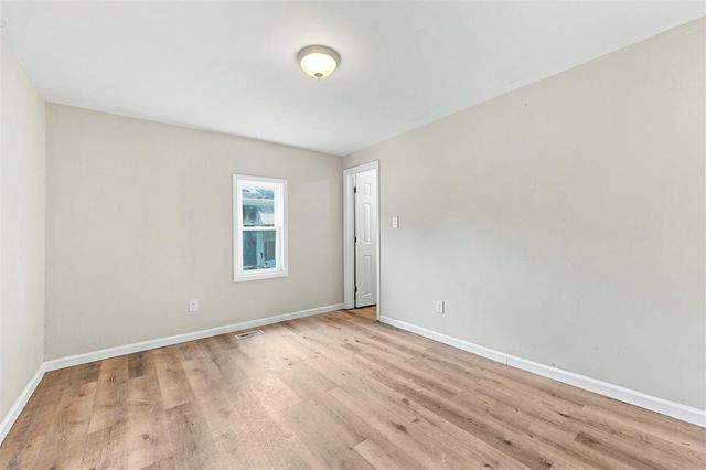 1112 Hurd Avenue, Benton Harbor, MI 49022