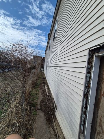 5535 S Bishop Street, Chicago, IL 60636